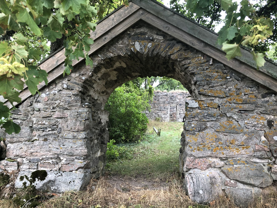 Södra Härene kyrkoruin