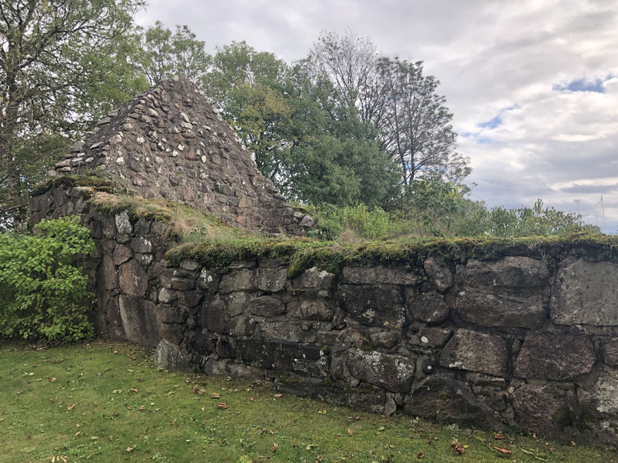 Södra Vånga kyrkoruin