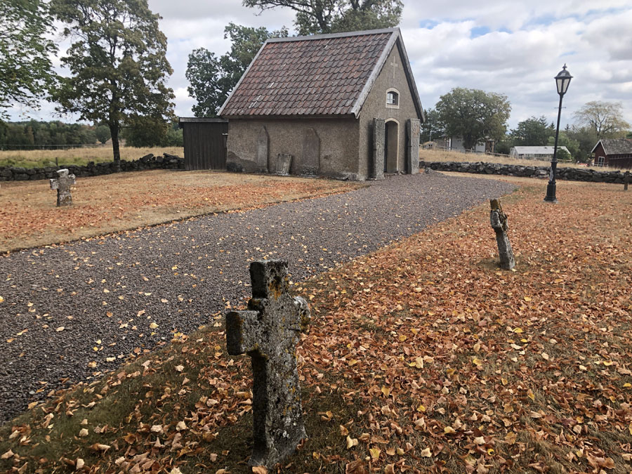 Mellby gamla kyrka